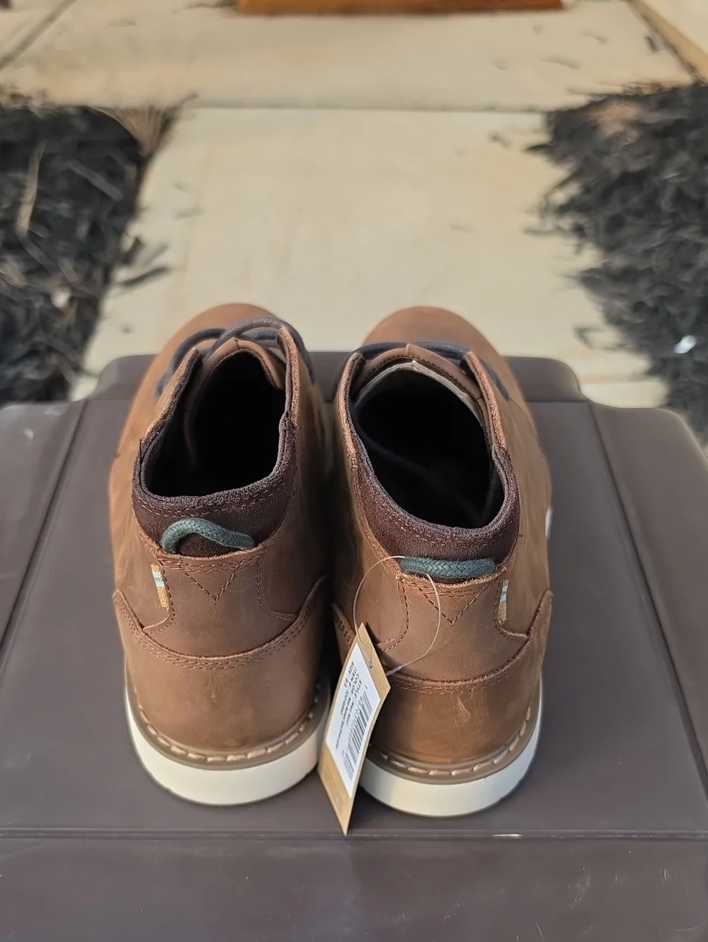 TOMS Navi Men's Chukka Boot Size 9.5 Water Resistant Topaz Brown Leather NWT